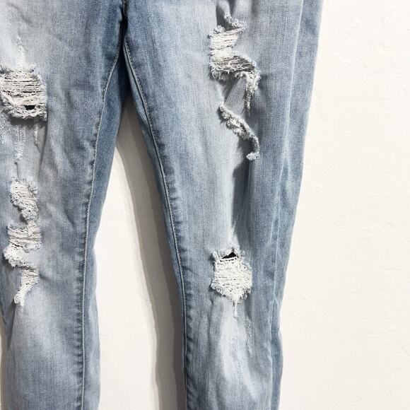 Judy Blue Denim Jeans 28 Skinny Distressed Light Wash Stretch Holes Faded - Picture 4 of 9